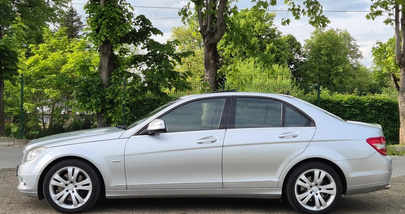 Mercedes-Benz Klasa C cena 32500 przebieg: 218000, rok produkcji 2009 z Dynów małe 742